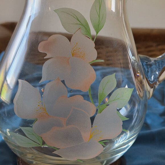 Crystal Clear Industries Vintage Etched, Frosted Crystal Pitcher- 2Qt Capacity - Picture 4 of 5